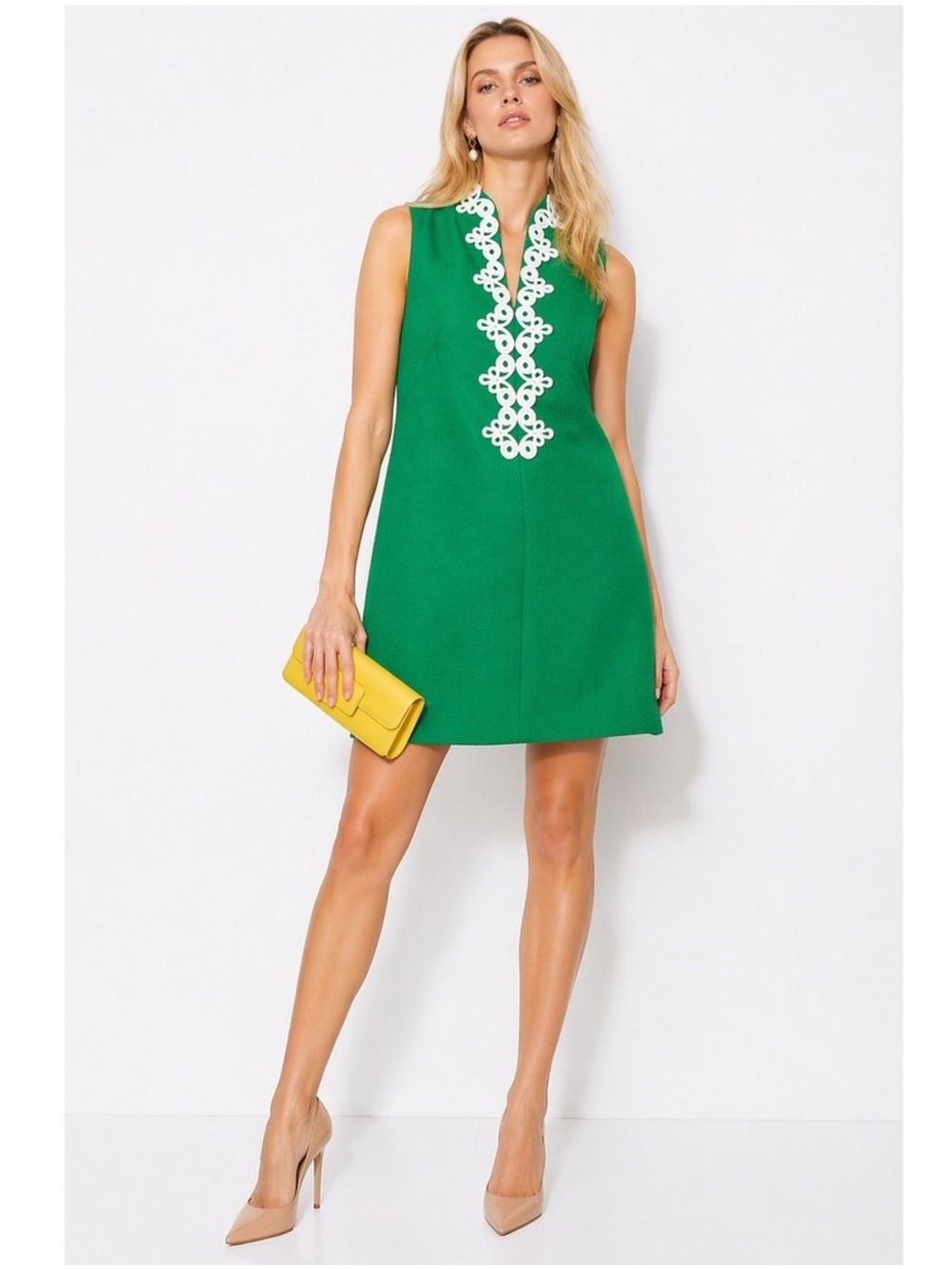 Vince Camuto Kelly Green Sleeveless Mini
Shift Dress White Soutache Trim / SZ 12